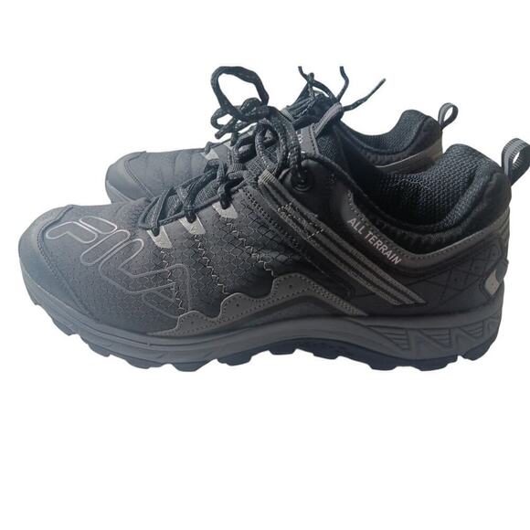 New in Box Fila Men\'s Blowout 19 Trail Running Shoe Black SZ 11 main image 13
